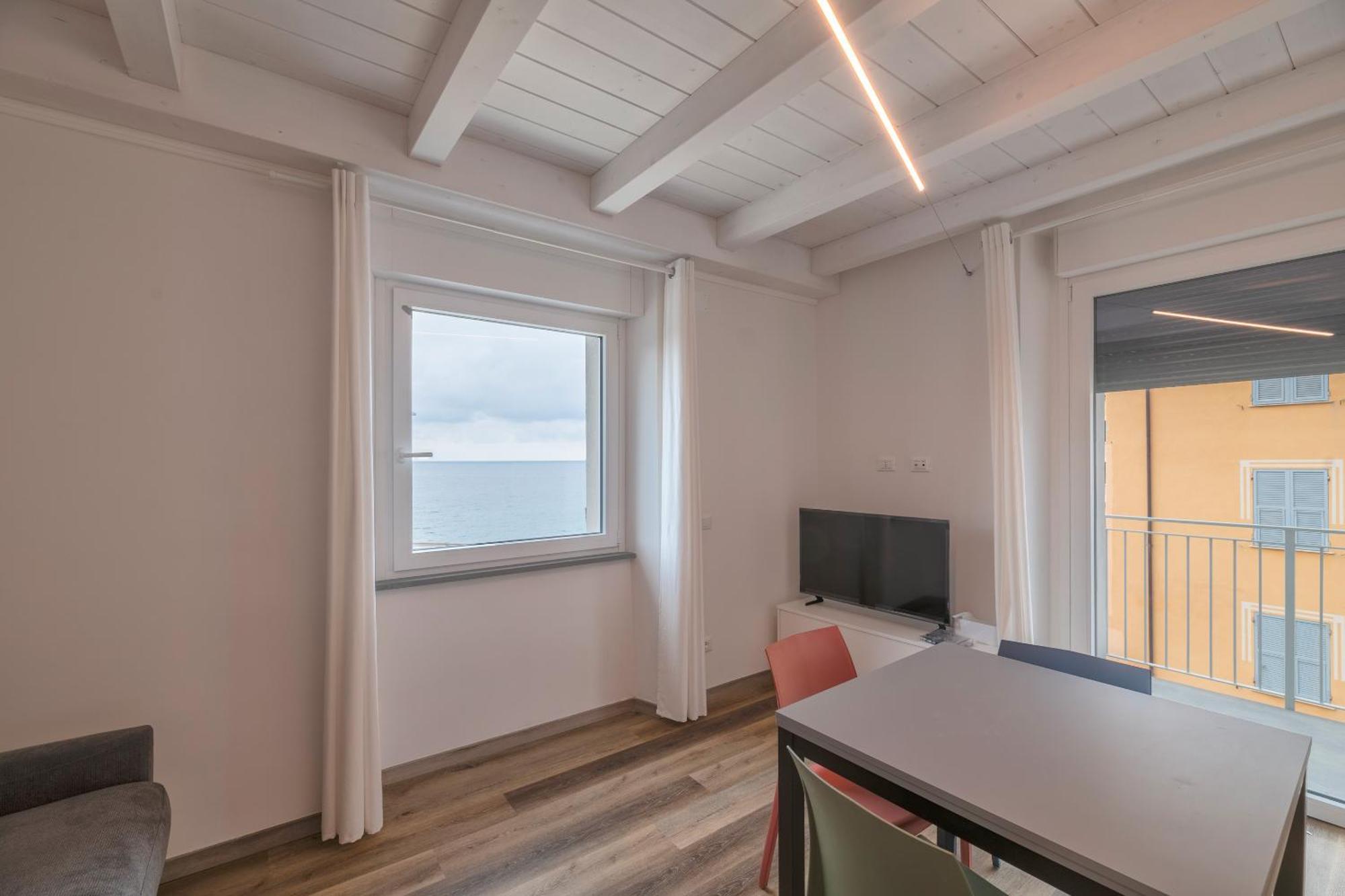 Cadiz Aparthotel